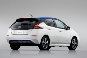 Nissan ส่งมอบ 'นิสสัน ลีฟ ใหม่' ให้แก่ลูกค้าองค์กรรายแรก