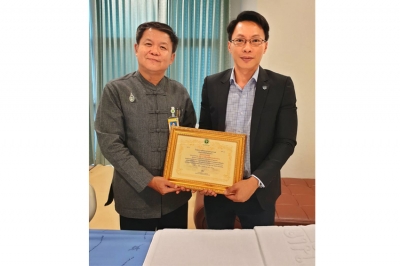 รพ.เชียงรายฯ ปลื้ม เงินบริจาคอุปกรณ์ทางการแพทย์เข้ามาไม่ขาดสาย   เดินหน้าโครงการจัดหาเตียง 3 ไกร์ แบบพาราเมาท์สไตล์