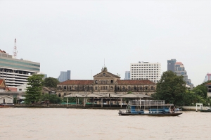 U ลงนามสัญญาแก้ไขโครงการพัฒนาที่ดิน 'โรงภาษีร้อยชักสาม'
