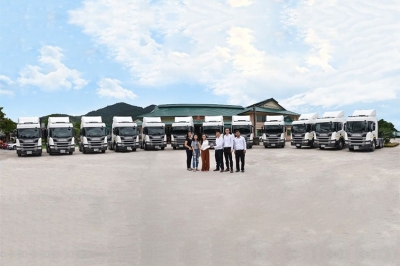 Scania ส่งมอบรถรุ่นใหม่ 12 คันให้กับบ.เจนทะเล